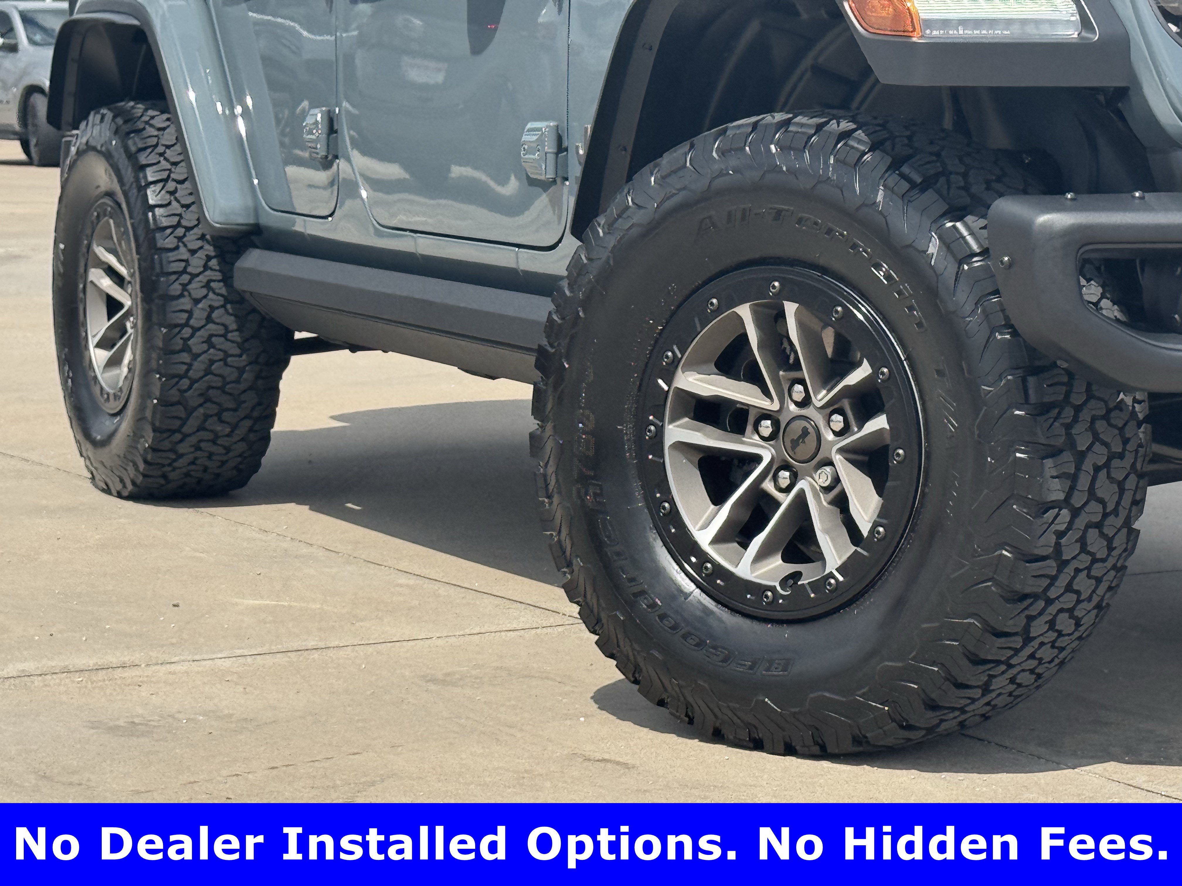 Used 2024 Jeep Wrangler Unlimited Rubicon 392 AWD/4WD image 3