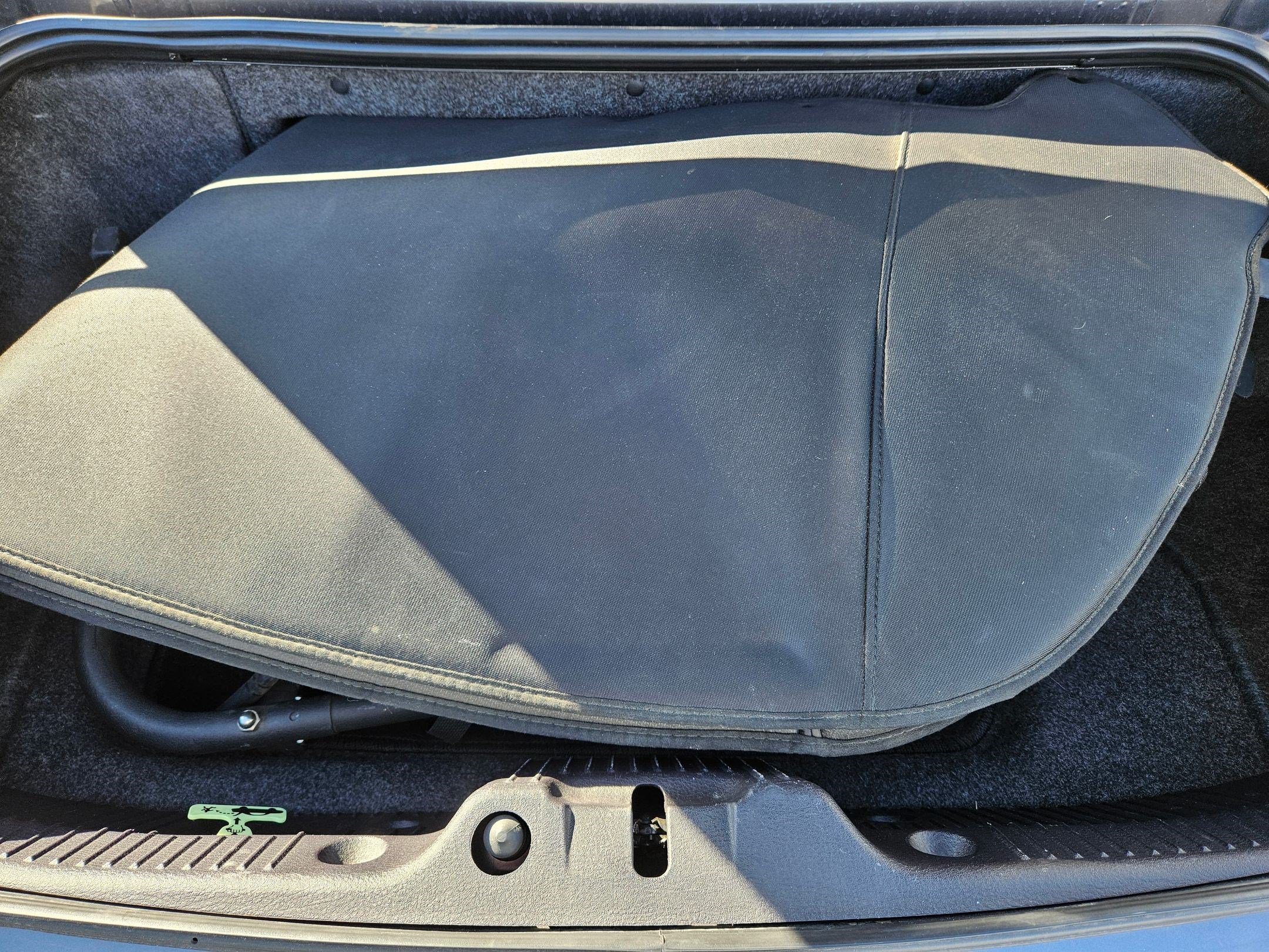 Used 2003 Ford Thunderbird RWD image 25