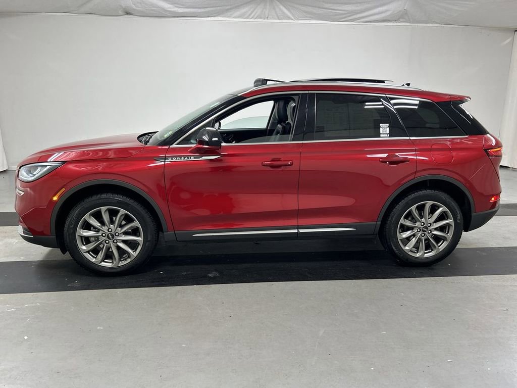 Used 2022 Lincoln Corsair Standard w/ Premium Package image 6