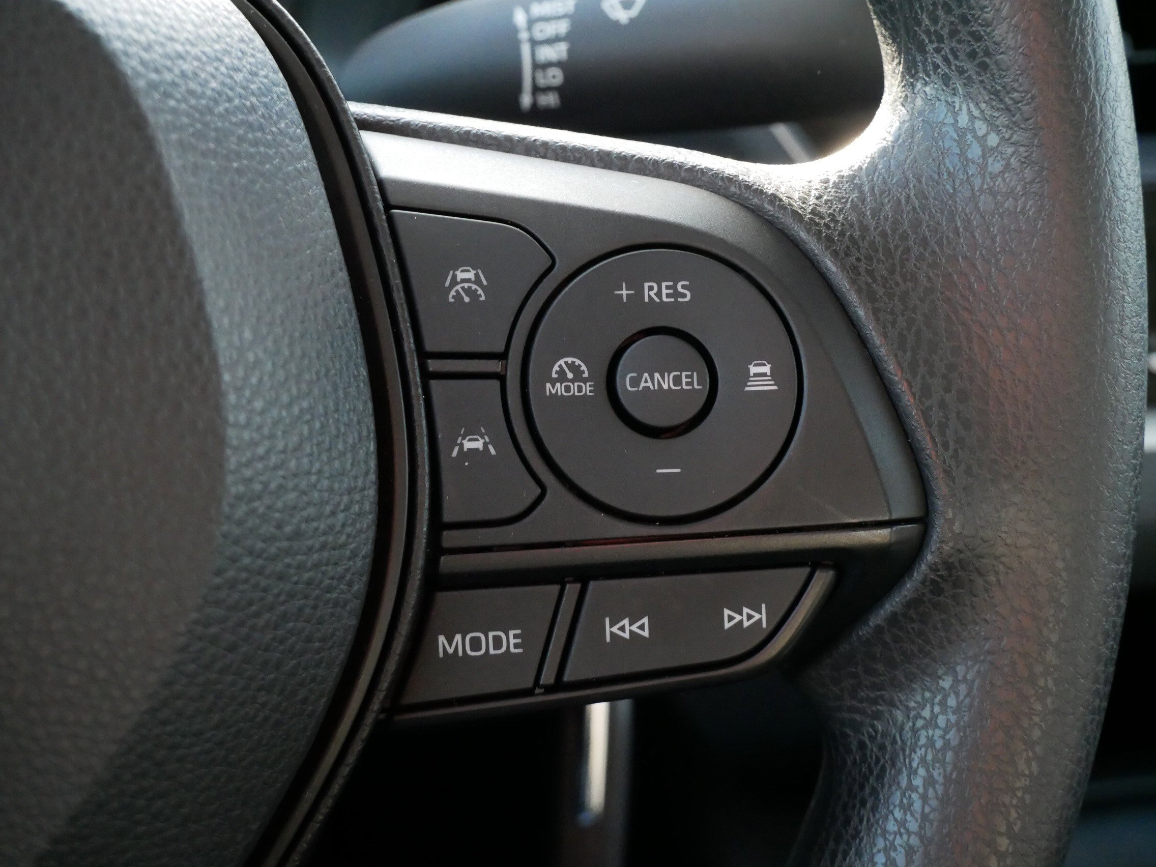 Certified 2024 Toyota Corolla LE image 25