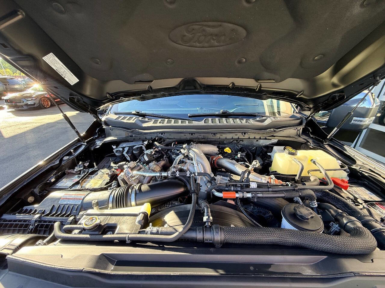 Used 2024 Ford F450 Limited w/ FX4 Off-Road Package image 43