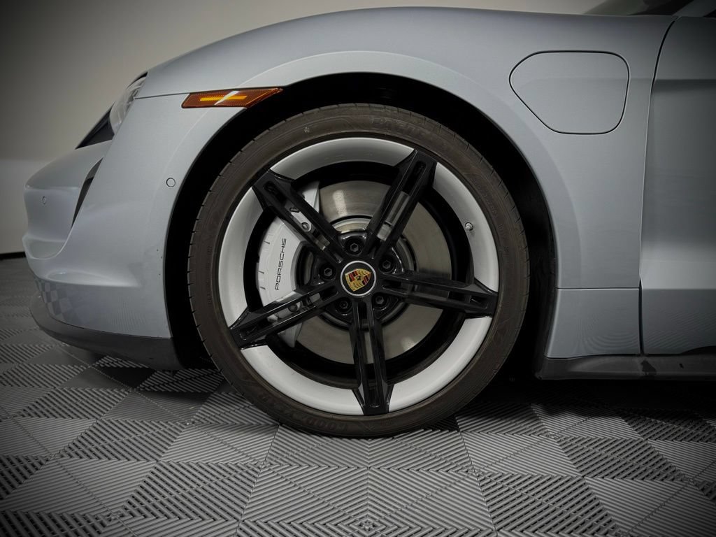 New 2024 Porsche Taycan RWD image 14