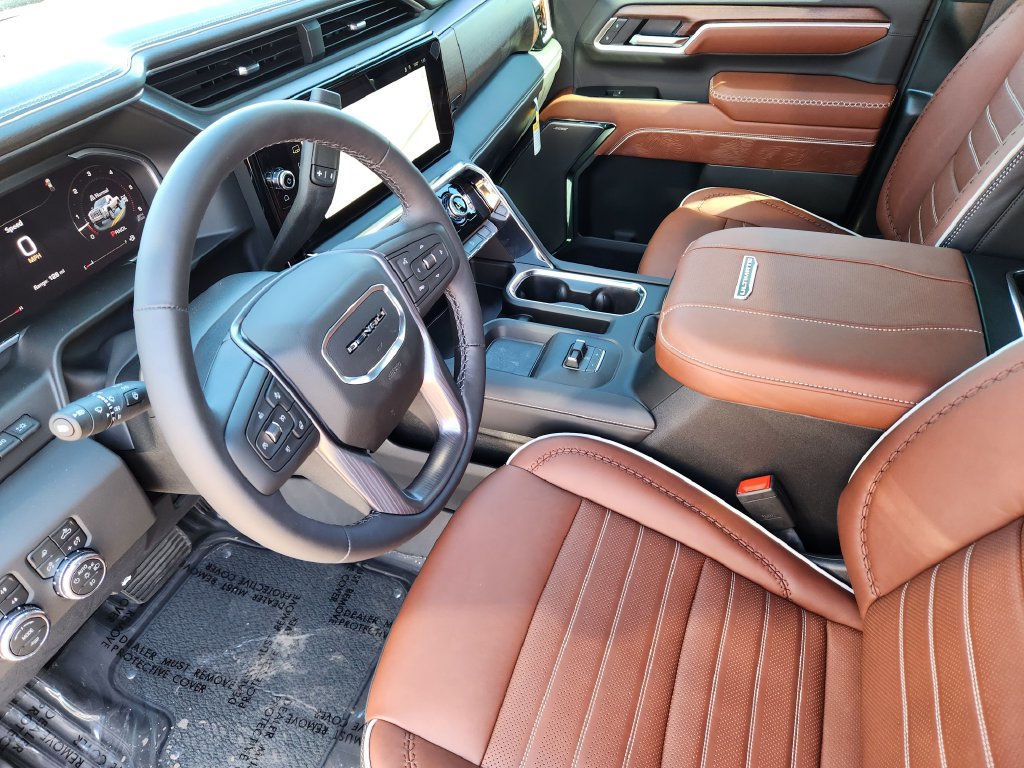 New 2026 GMC Sierra 3500 Denali Ultimate w/ LPO, Black Badging Package AWD/4WD image 8