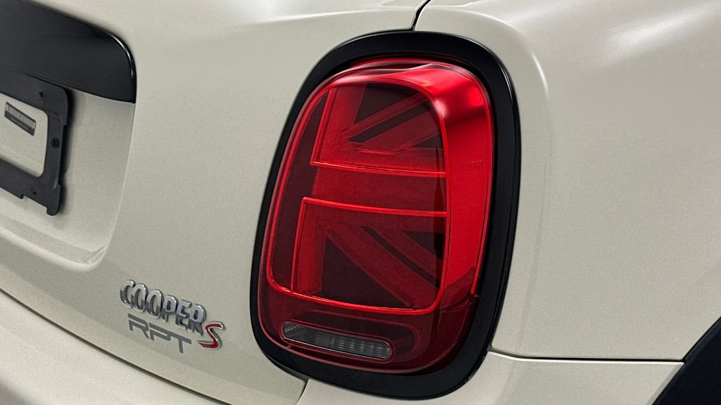 Used 2021 MINI Cooper S FWD image 24