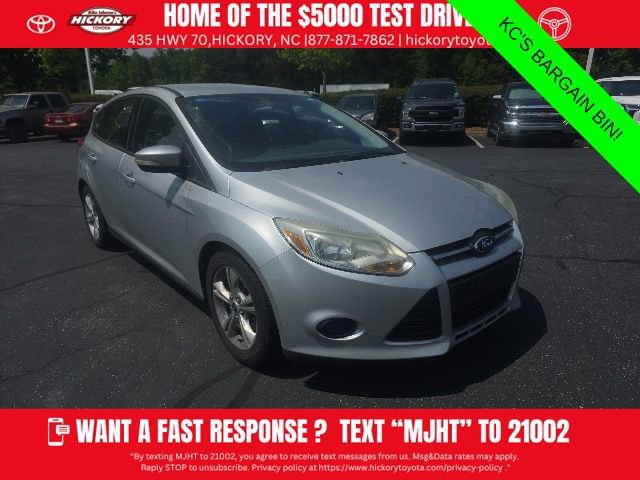 Used 2013 Ford Focus SE w/ SE Winter Pkg FWD image 1