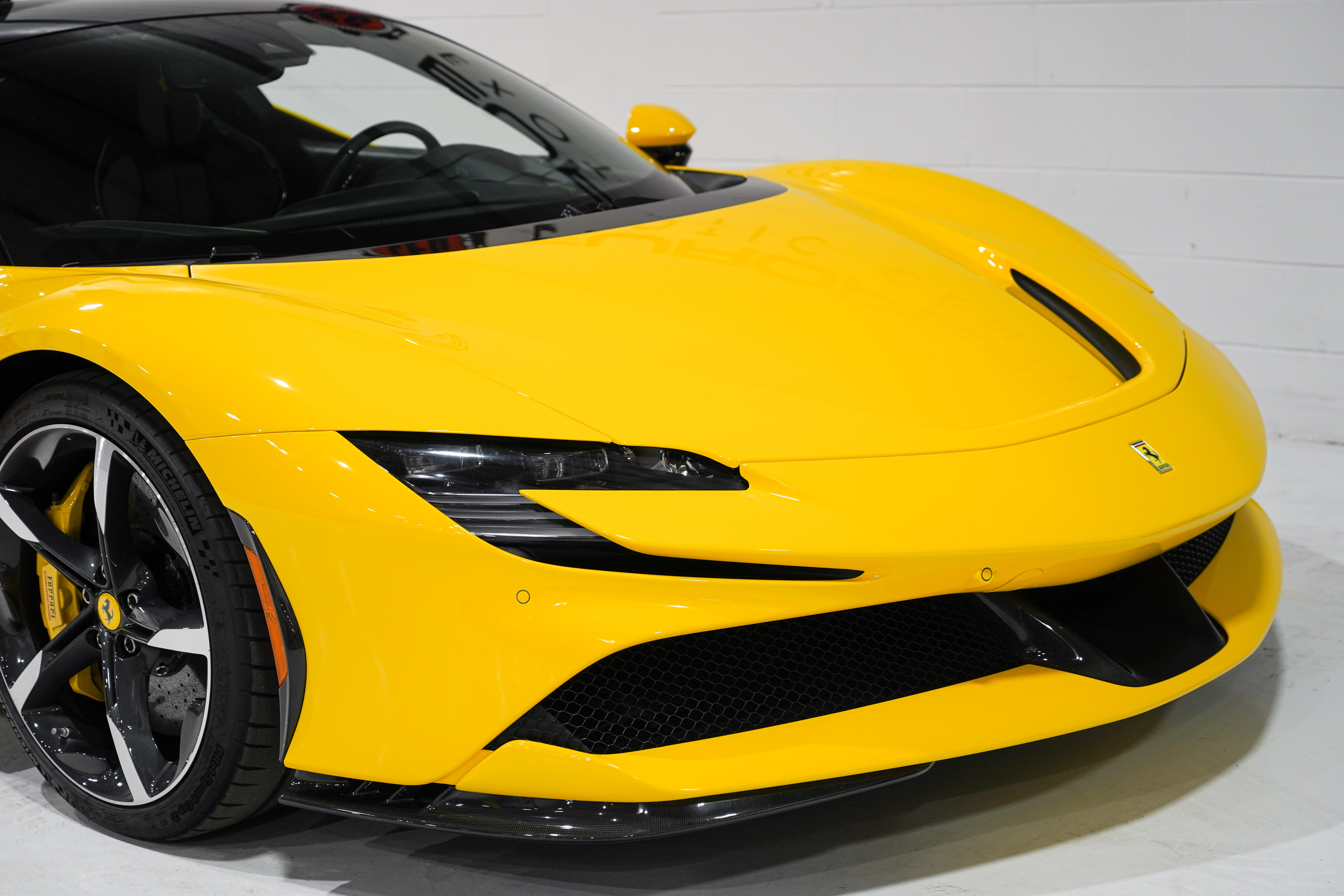 Used 2021 Ferrari SF90 Stradale AWD/4WD image 21