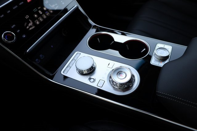 New 2025 Genesis GV80 2.5T image 17