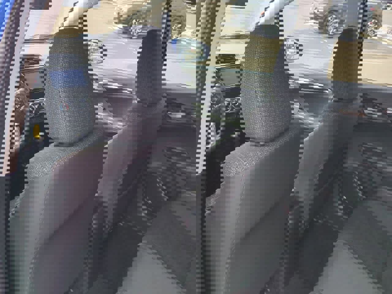 Used 2015 Honda Fit LX image 17