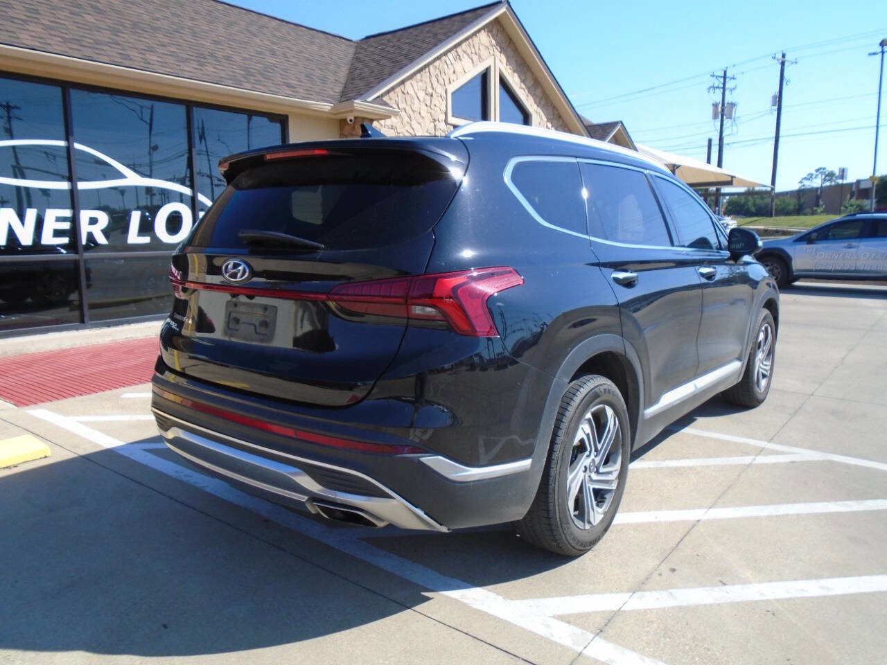 Used 2022 Hyundai Santa Fe SEL w/ Convenience + Premium Package FWD image 6