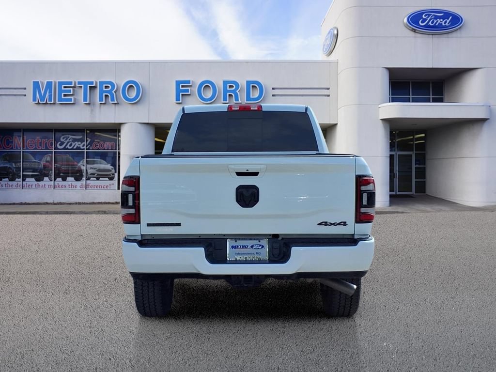 Used 2024 RAM 2500 Big Horn w/ Night Edition AWD/4WD image 5