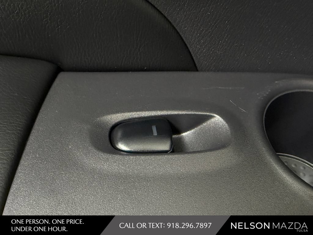 Used 2018 Nissan Pathfinder S FWD image 35