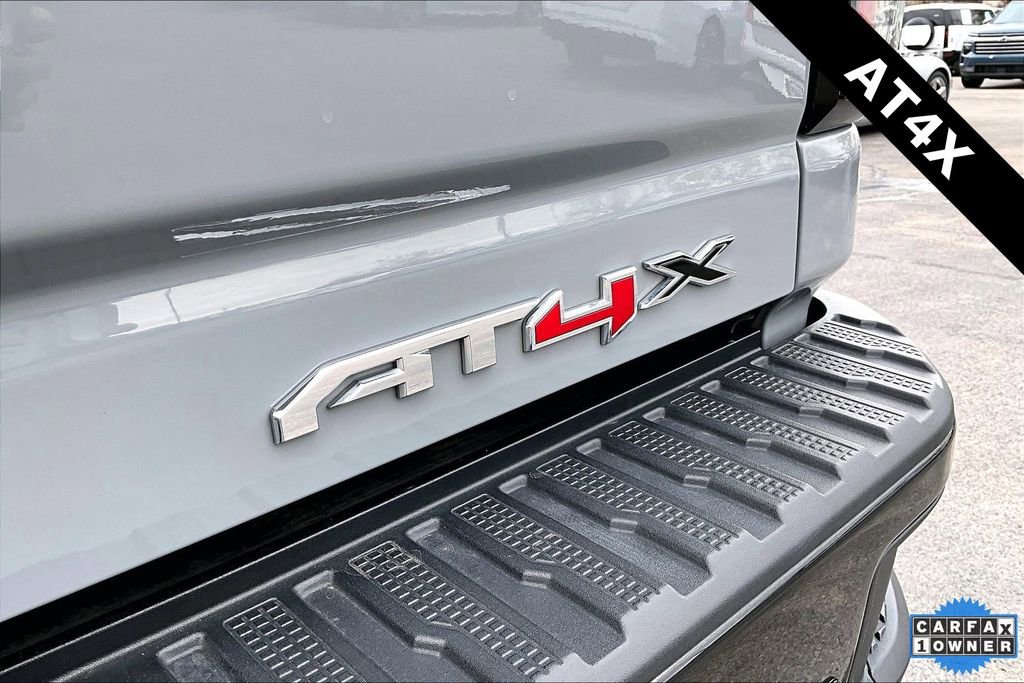 Used 2024 GMC Sierra 2500 AT4X image 24