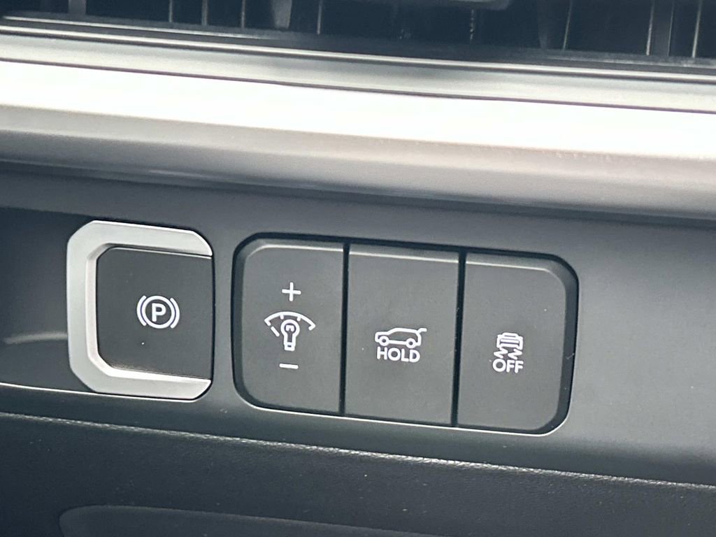 New 2026 Hyundai Santa Fe SE image 25