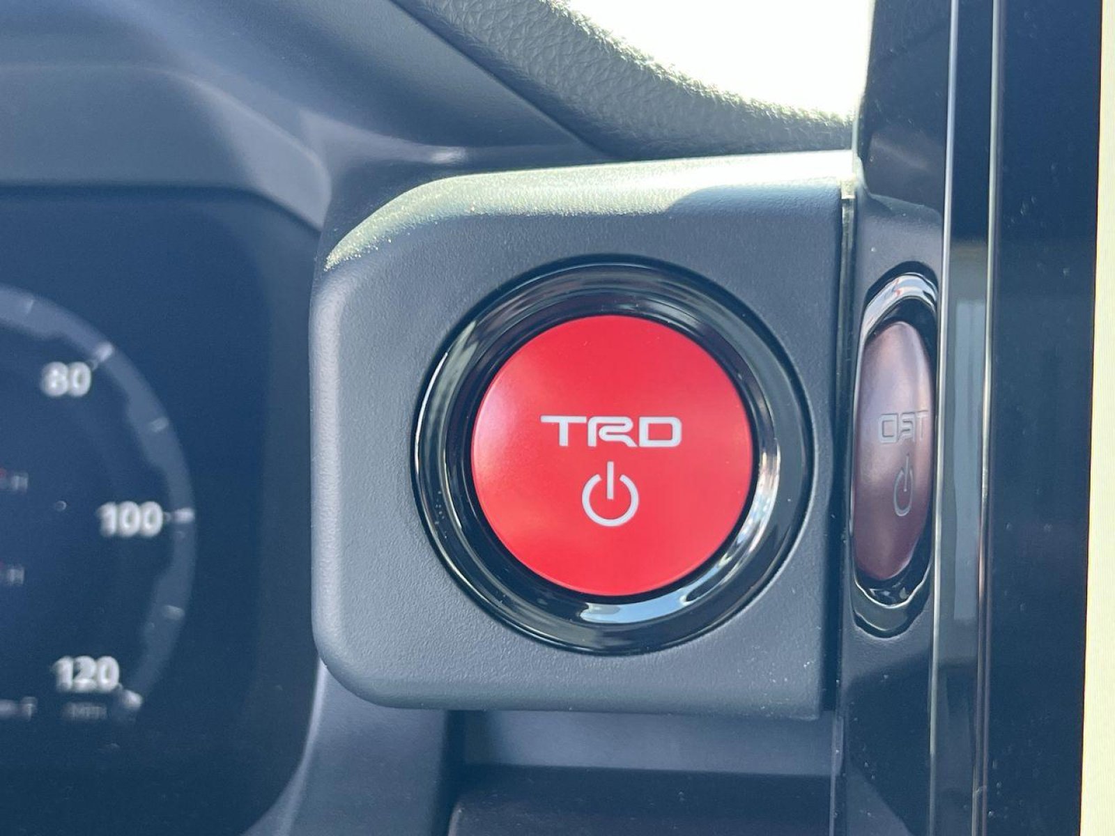 New 2025 Toyota Tacoma TRD Off-Road image 27