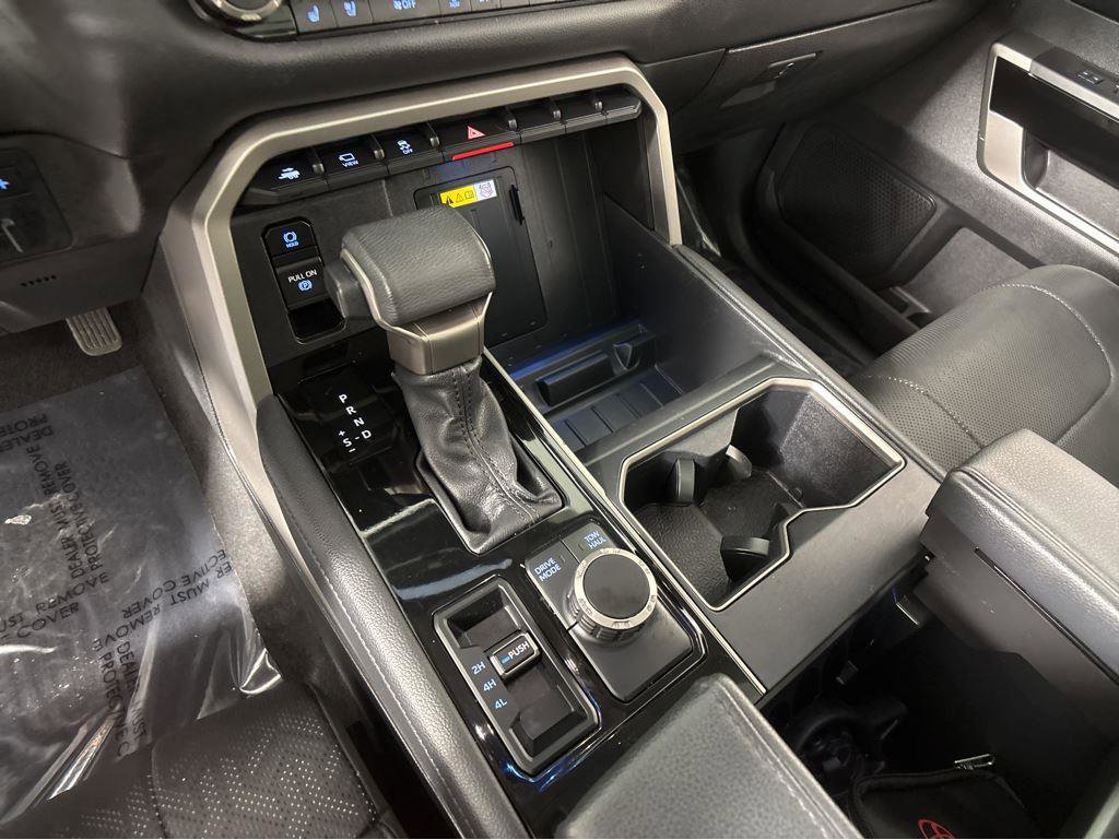 Used 2023 Toyota Tundra Limited image 24