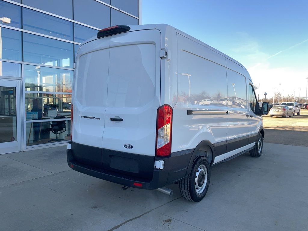 New 2026 Ford Transit 250 148 Medium Roof RWD image 5