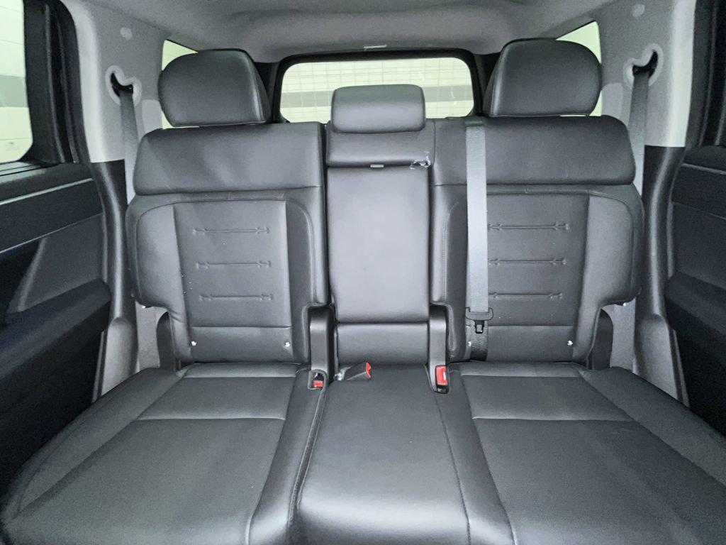 New 2024 Hyundai Santa Fe Limited image 17