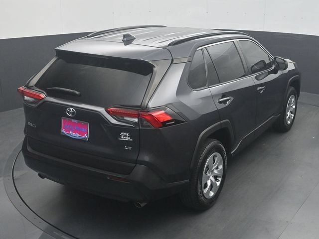Used 2020 Toyota RAV4 LE FWD image 24