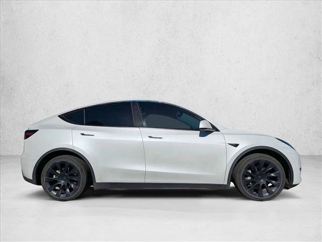 Used 2021 Tesla Model Y Long Range image 4