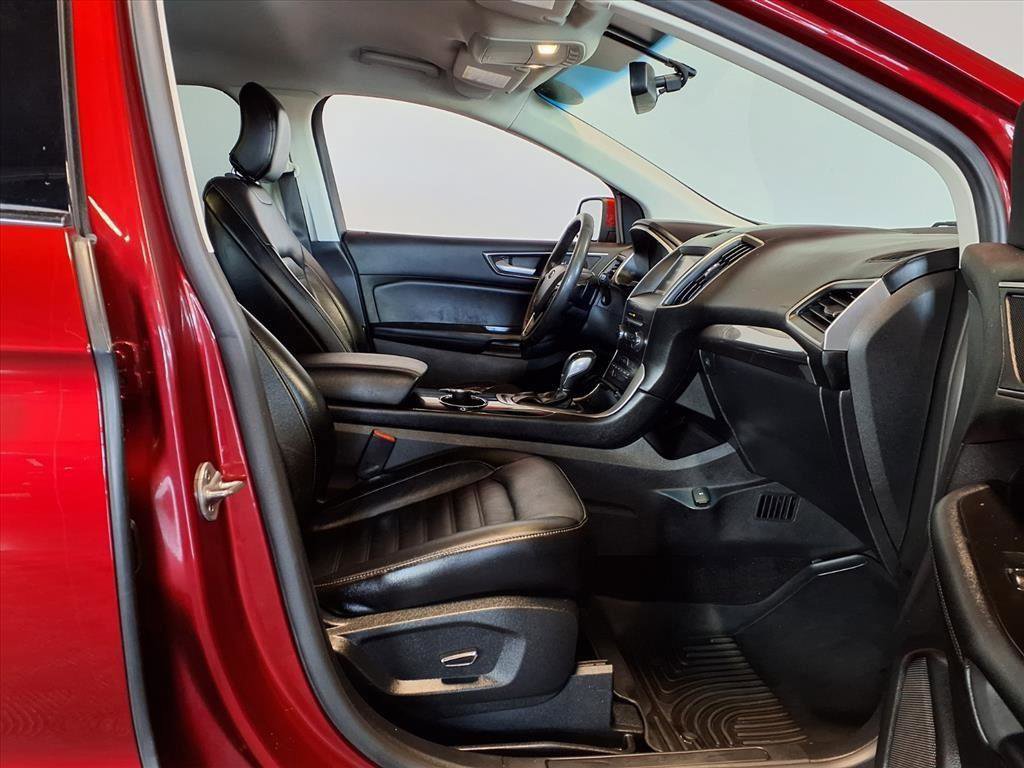 Used 2015 Ford Edge SEL w/ Equipment Group 201A image 12