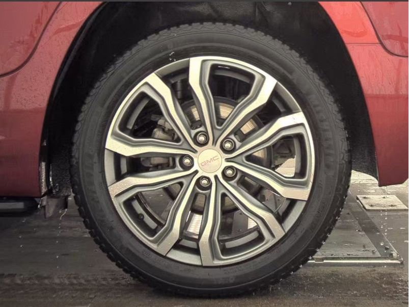 Used 2019 GMC Terrain Denali w/ LPO, 'HIT The Road' Package image 33