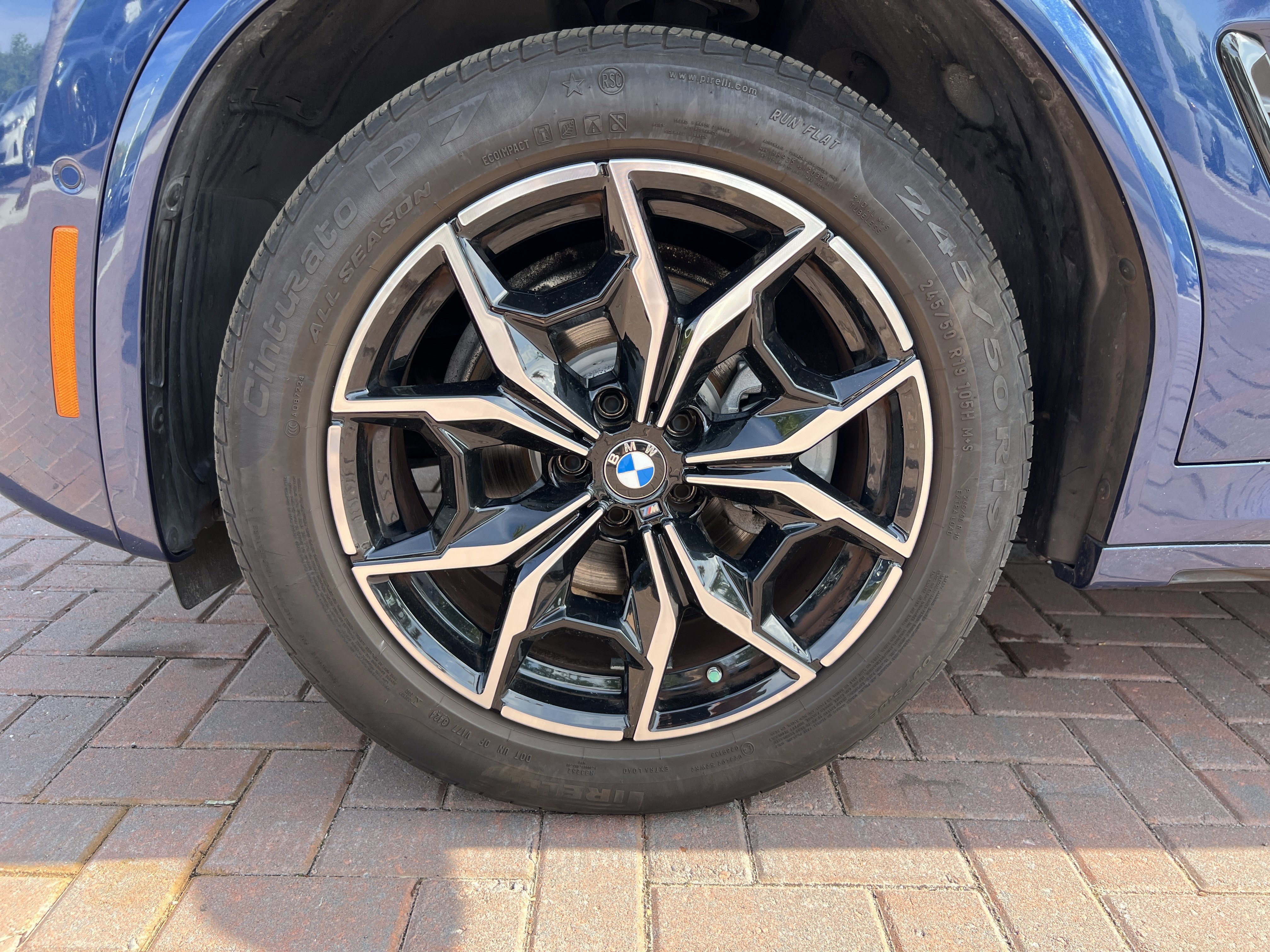 Certified 2024 BMW X3 sDrive30i w/ M Sport Package RWD image 13