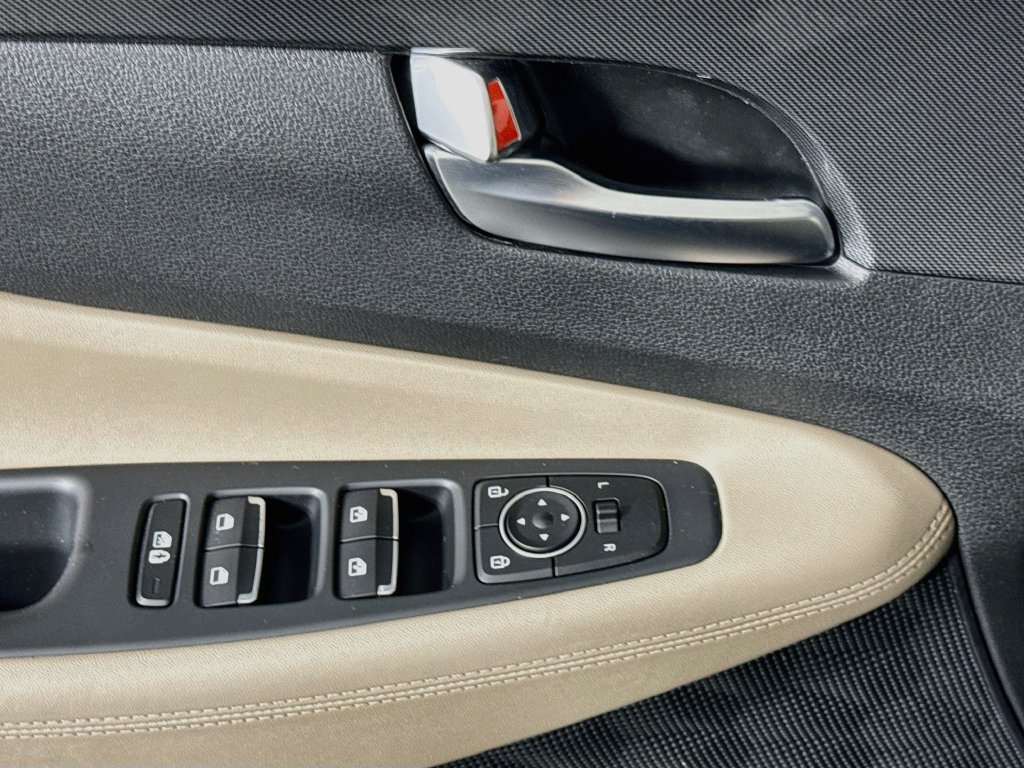 Certified 2023 Hyundai Santa Fe SEL AWD/4WD image 23