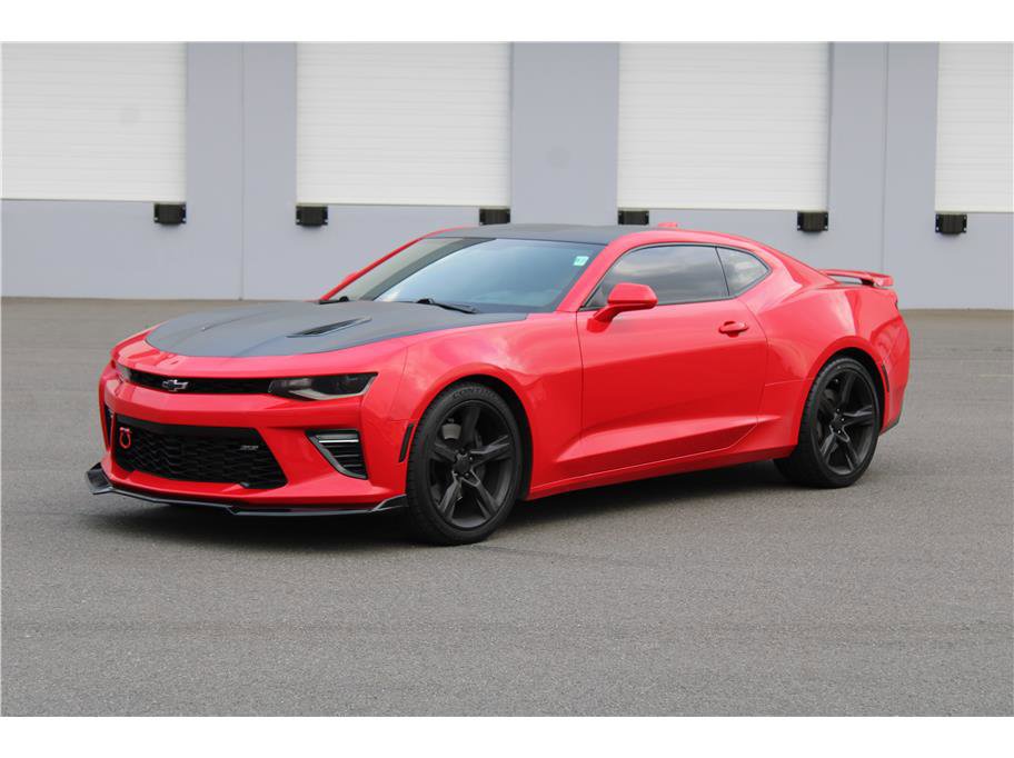 Used 2018 Chevrolet Camaro SS video 1