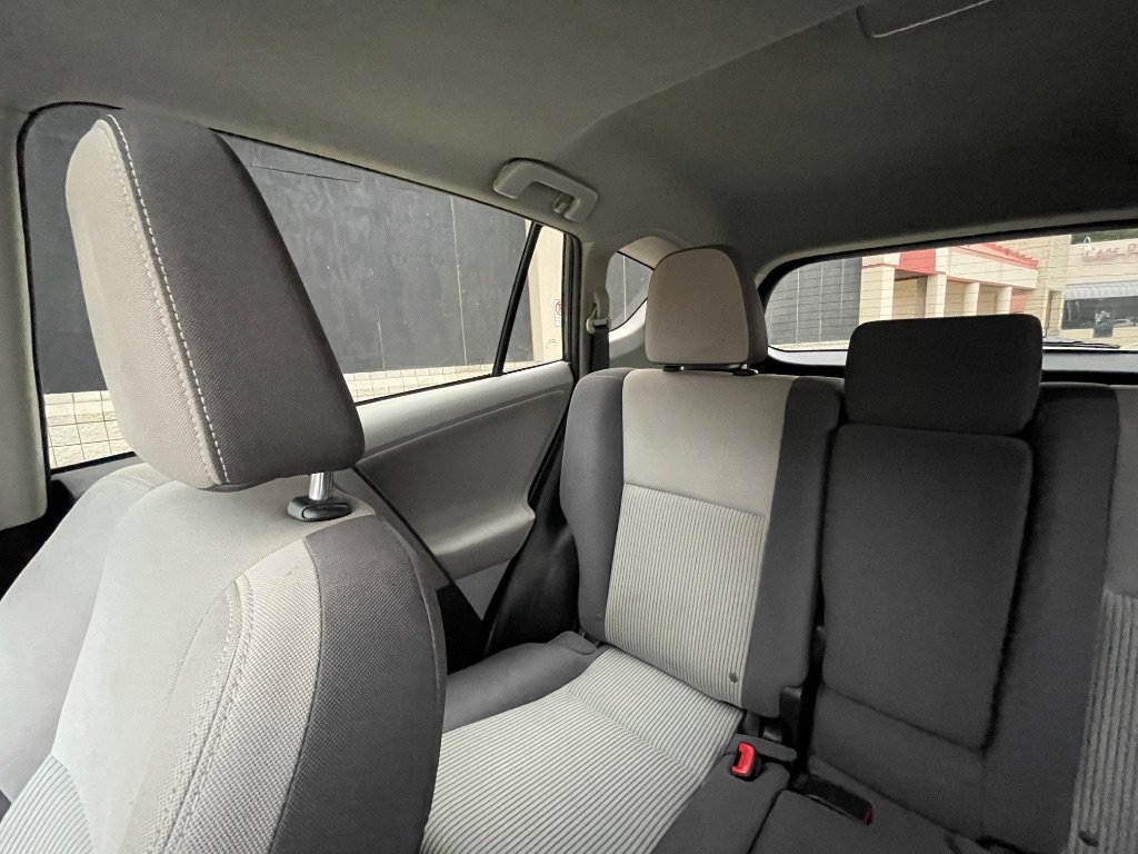 Used 2013 Toyota RAV4 XLE FWD image 48