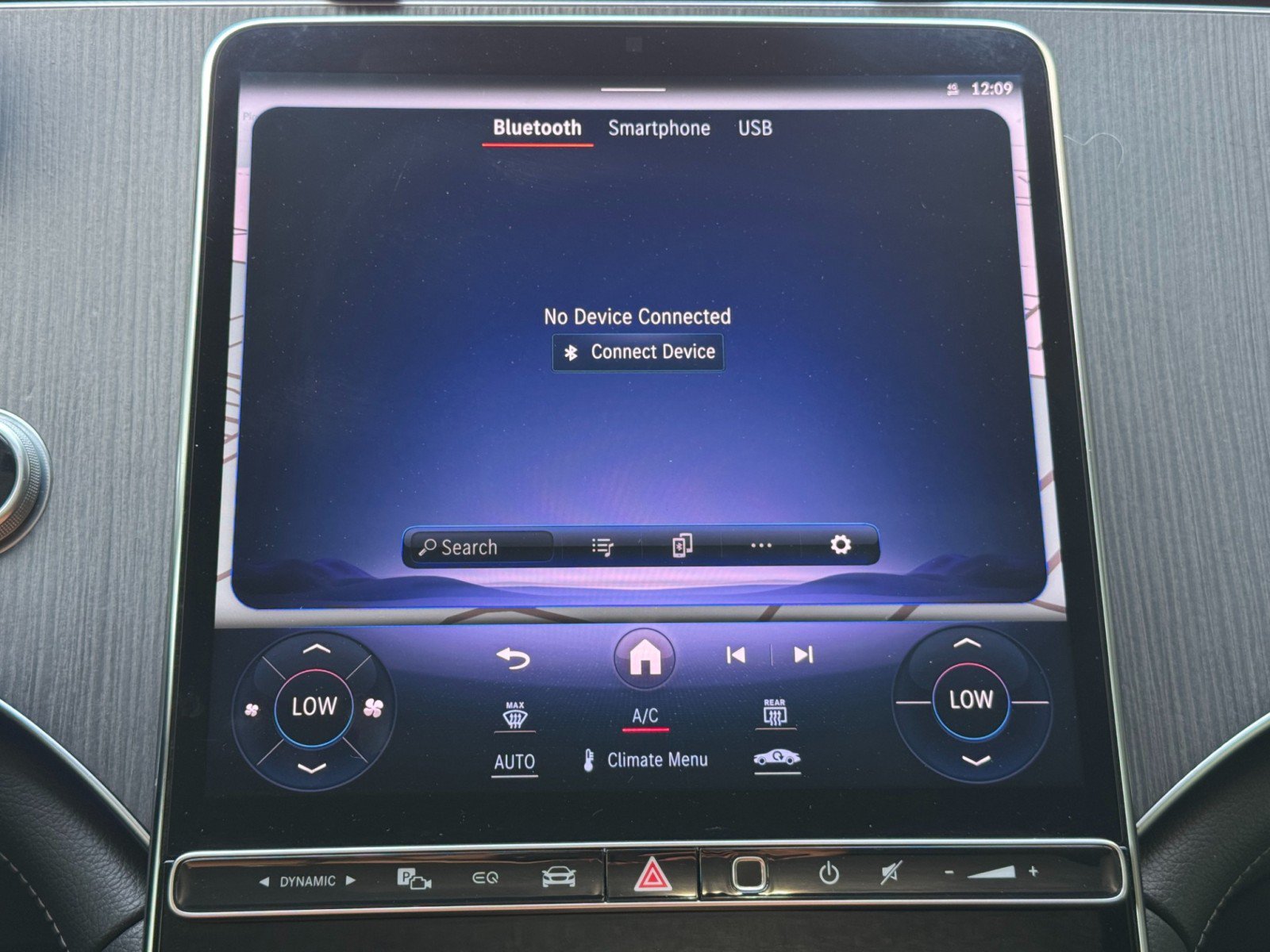 Used 2023 Mercedes-Benz EQE 500 4MATIC SUV image 27