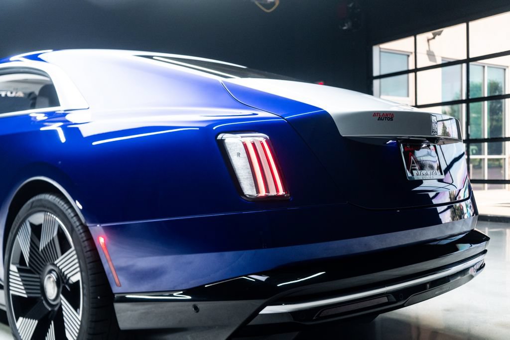 Used 2024 Rolls-Royce Spectre w/ Spectre Launch Package AWD/4WD image 20