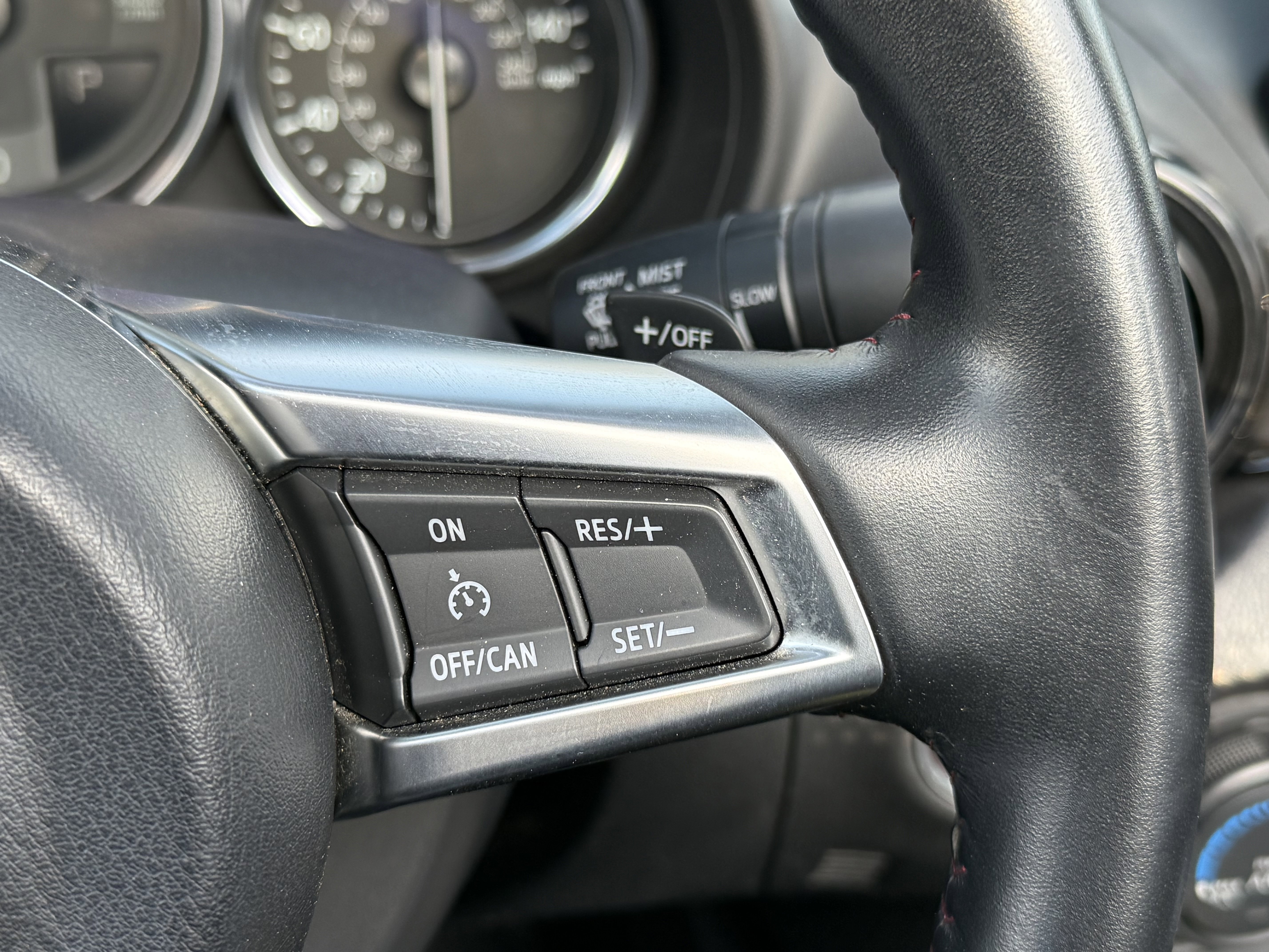 Used 2016 MAZDA MX-5 Miata Club RWD image 19