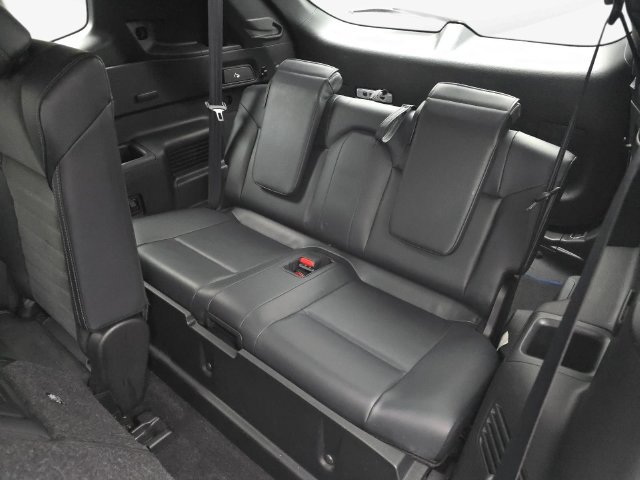 Used 2024 Mitsubishi Outlander 4WD Plug-In Hybrid image 29