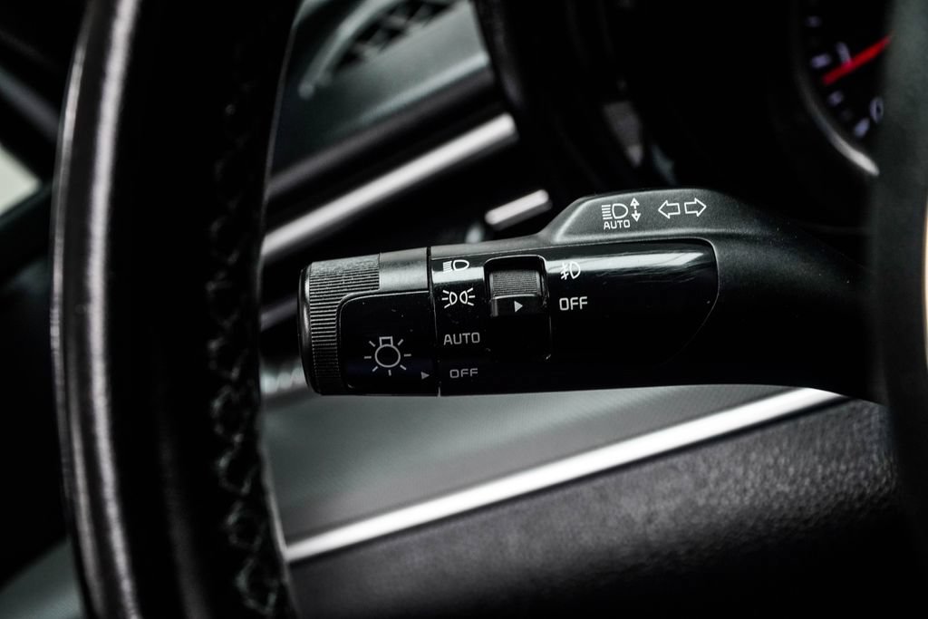 Used 2021 Kia K5 GT-Line w/ GT-Line FWD Premium Package image 29