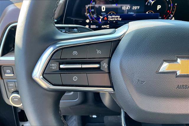 Used 2025 Chevrolet Suburban High Country image 11