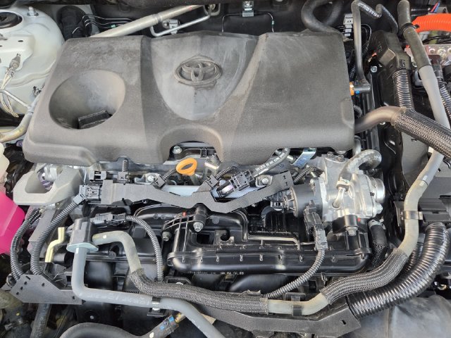 Certified 2024 Toyota RAV4 XSE AWD/4WD image 26