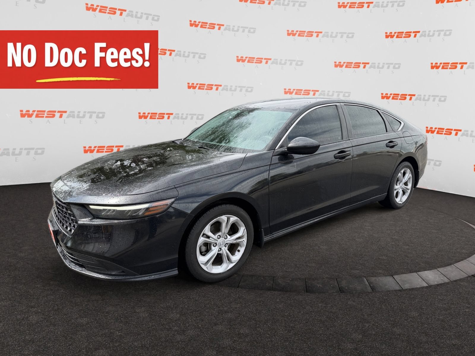 Used 2023 Honda Accord LX image 1