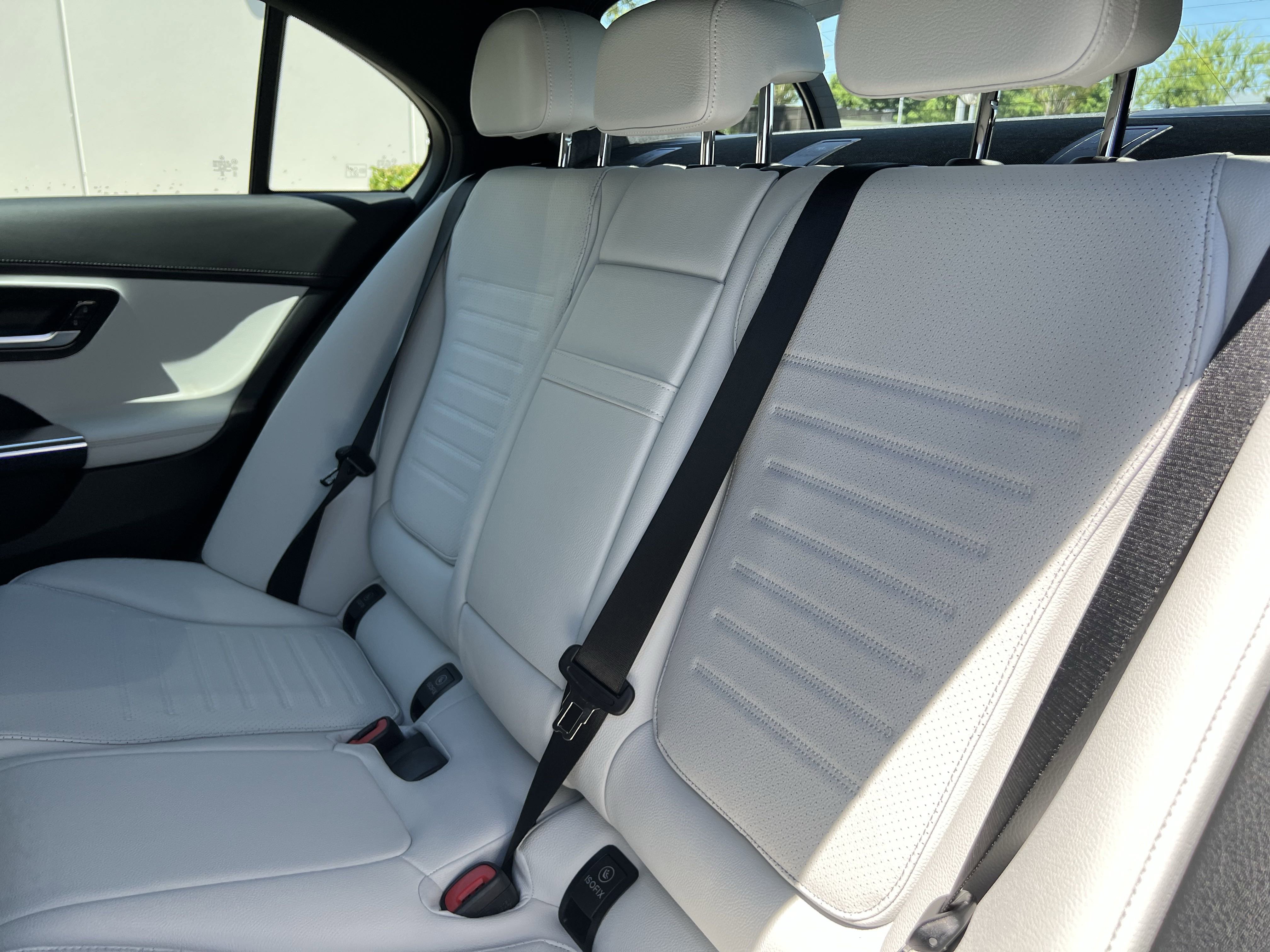 New 2025 Mercedes-Benz C 300 4MATIC Sedan image 33