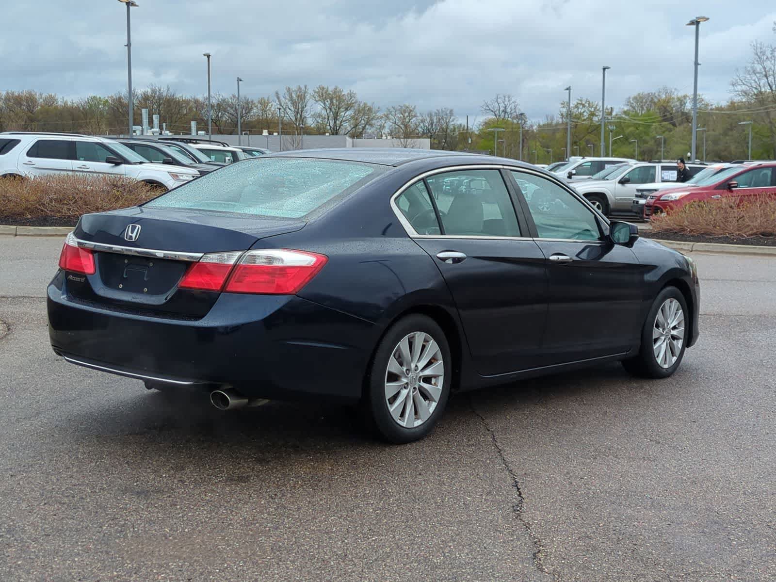 Used 2015 Honda Accord EX image 8