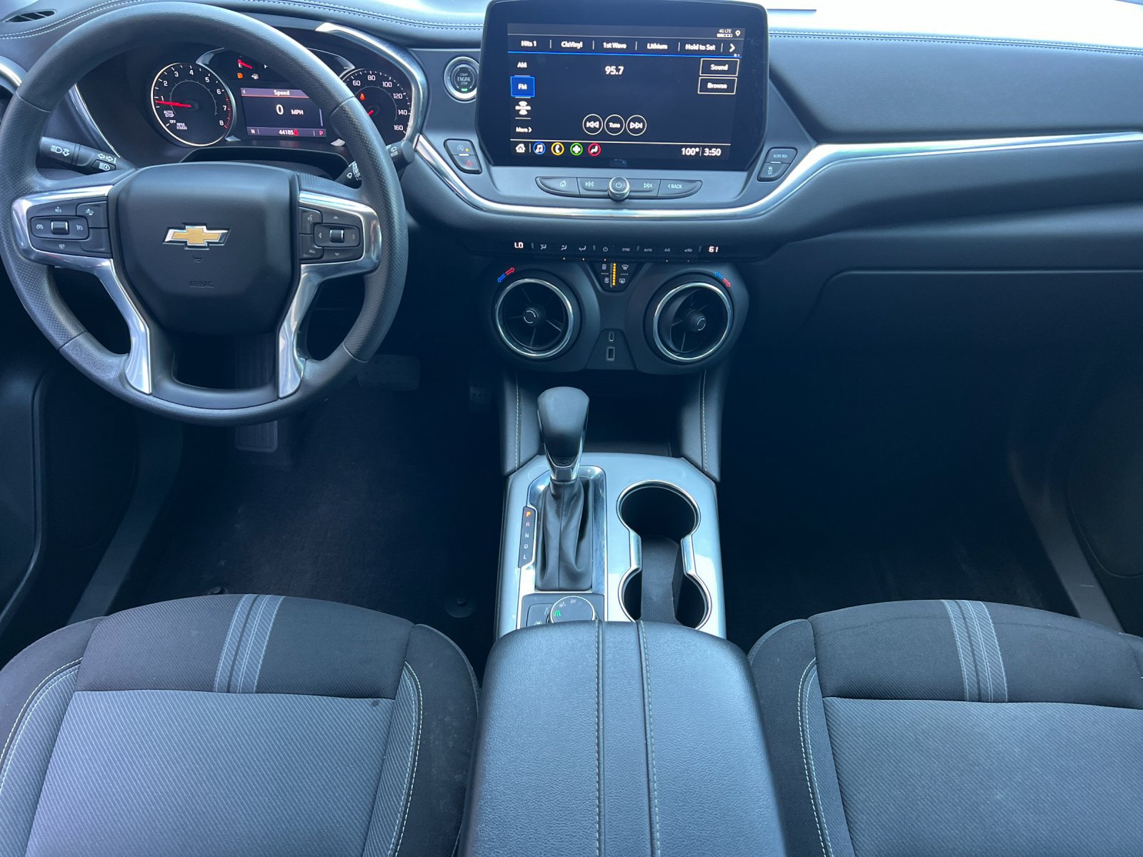Used 2023 Chevrolet Blazer LT FWD image 13