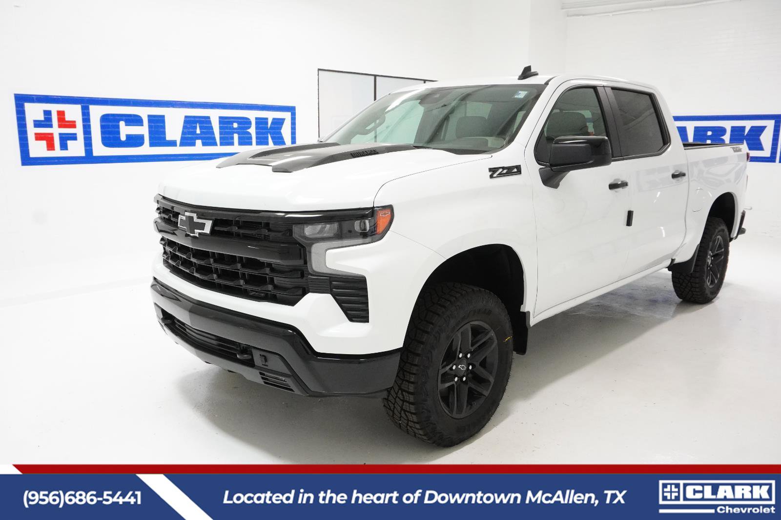 New 2026 Chevrolet Silverado 1500 LT Trail Boss w/ Convenience Package II