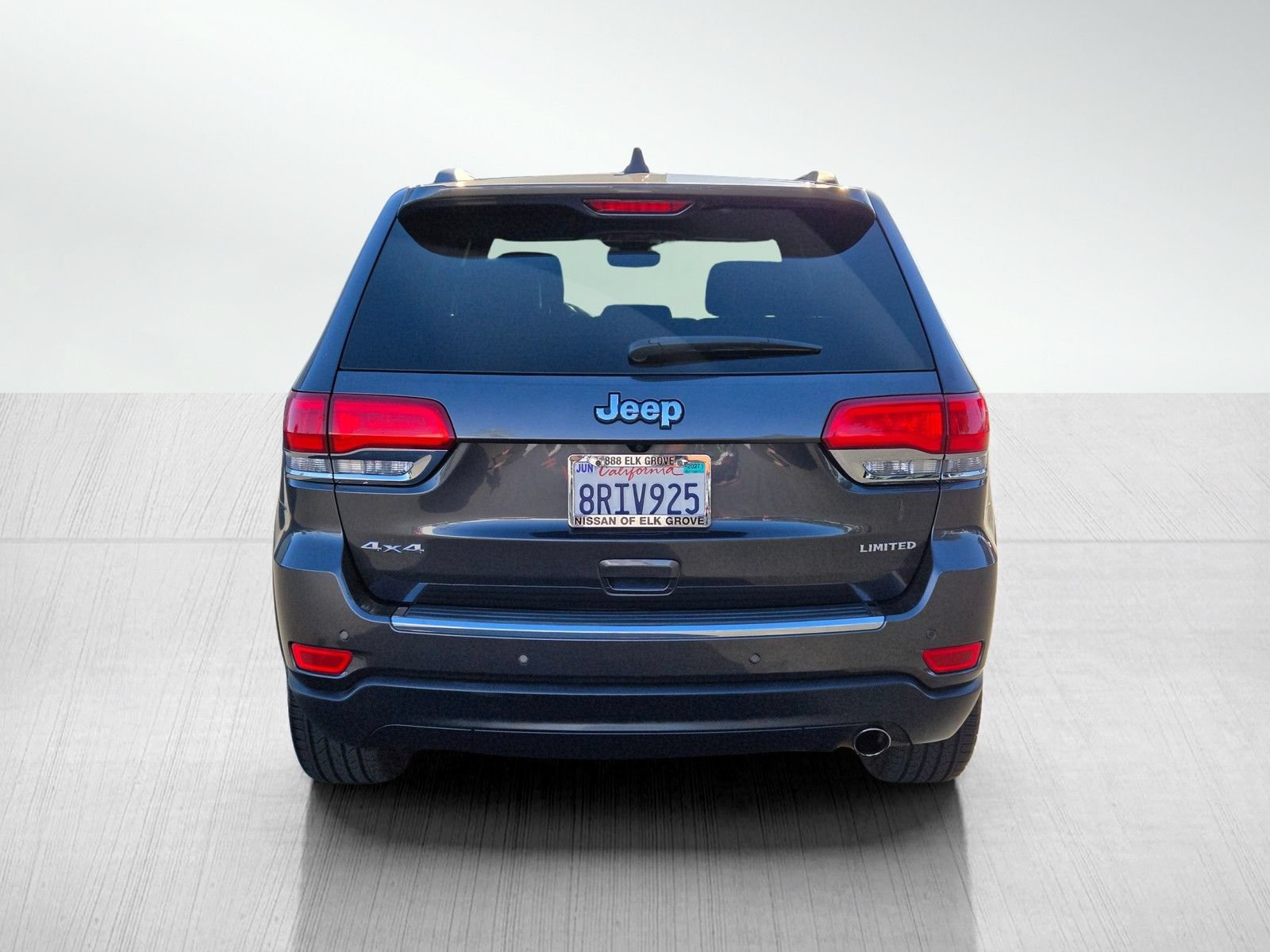 Used 2019 Jeep Grand Cherokee Limited w/ Luxury Group II AWD/4WD image 5