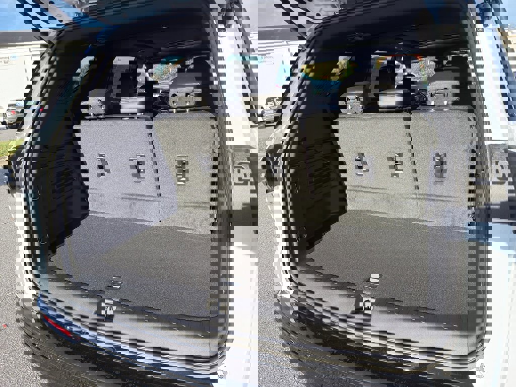 New 2026 Chevrolet Traverse High Country image 22