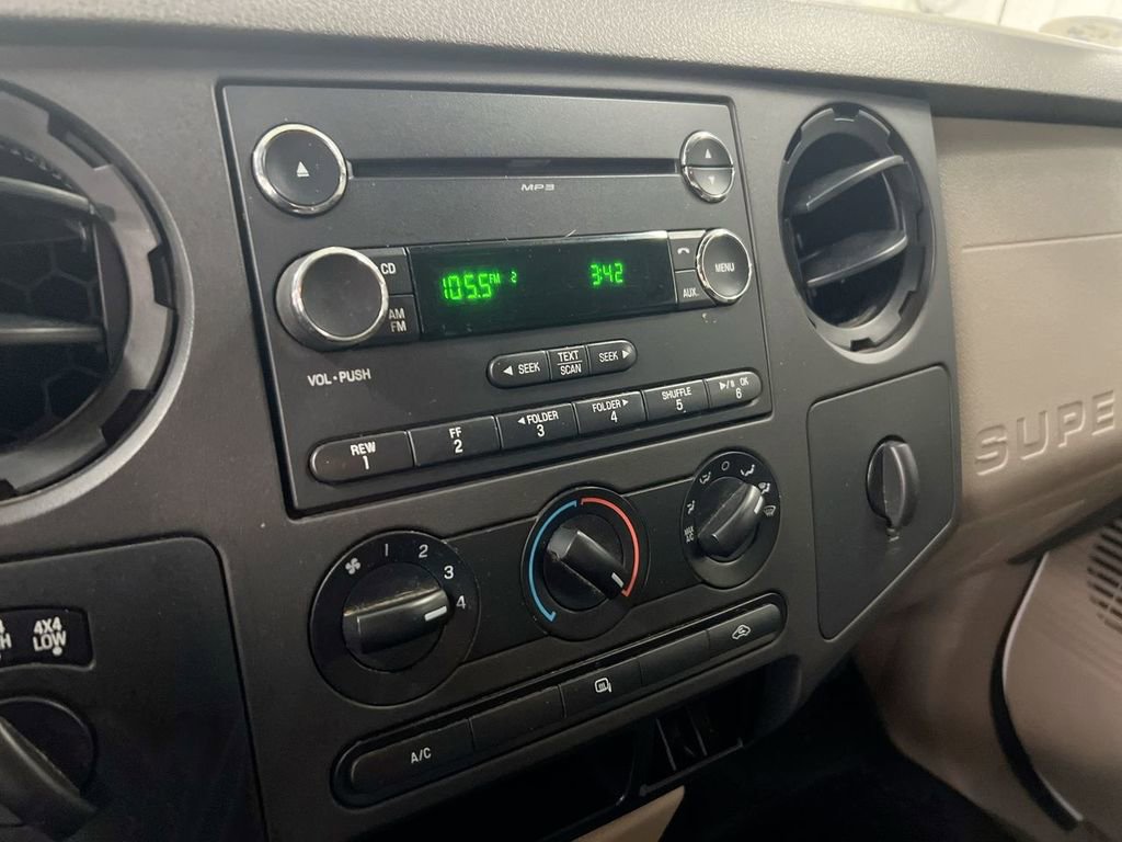 Used 2010 Ford F250 XL image 13