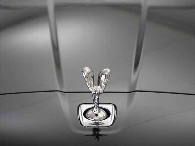 Certified 2025 Rolls-Royce Cullinan AWD/4WD image 8