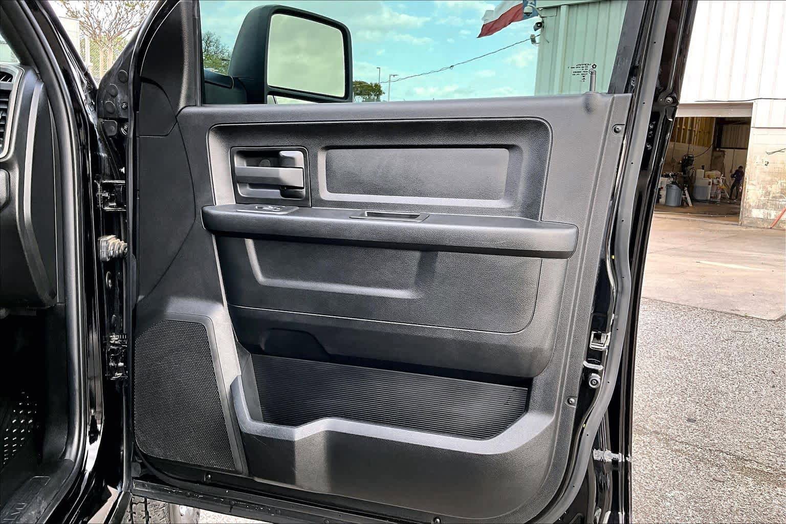Used 2025 RAM 2500 Tradesman image 23