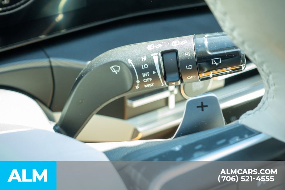 Used 2025 Hyundai Santa Fe SEL image 35