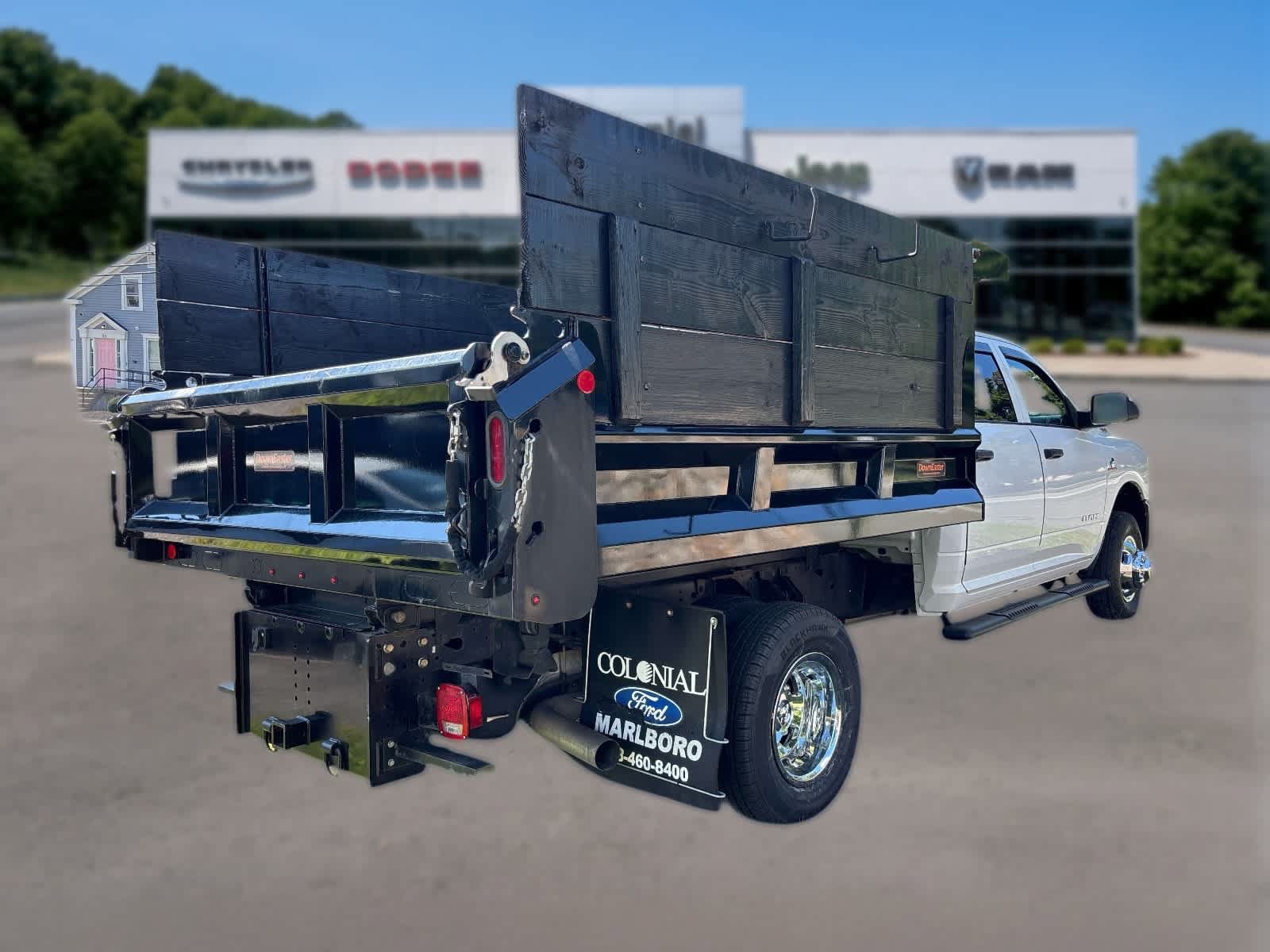 Used 2022 RAM 3500 Tradesman w/ Chrome Appearance Group AWD/4WD image 39