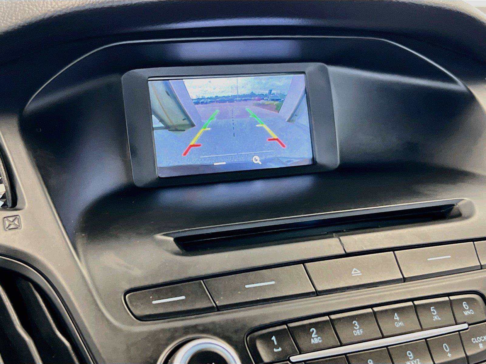 Used 2016 Ford Focus SE FWD image 6