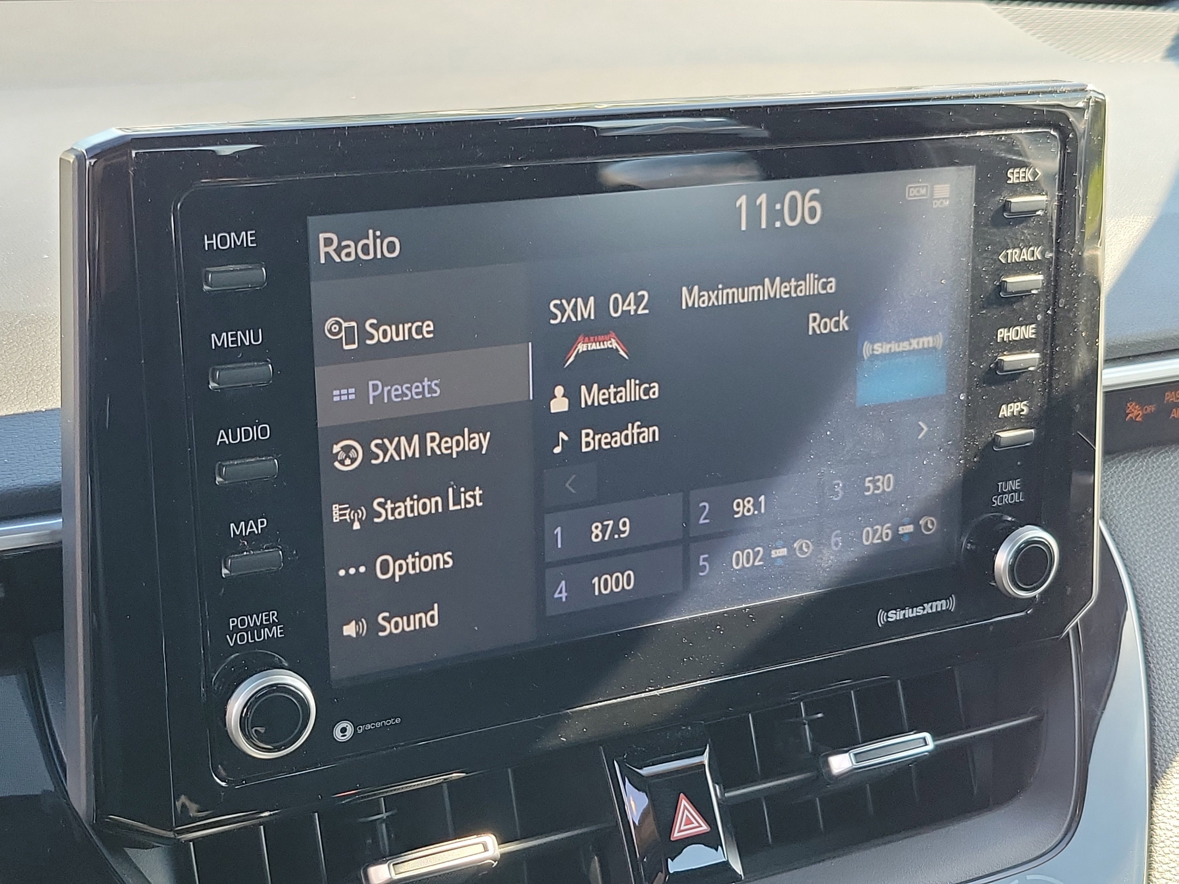 Used 2022 Toyota Corolla SE image 27